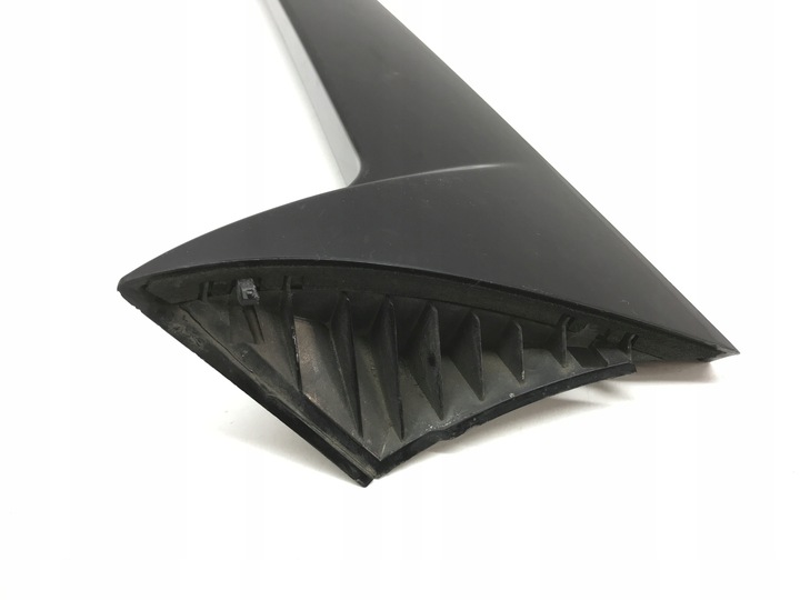 фото №9, Vw golf viii спойлер спойлер кришки лівий 5h9827939a