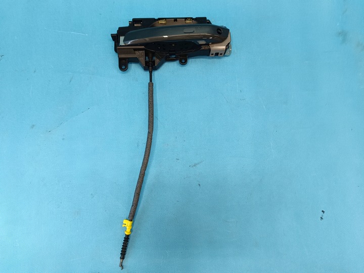 фото №1, Audi a4 b9 avant 2.0 tfsi 4x4 2023r ручка двері лівий перед lx7l 8w0837205b