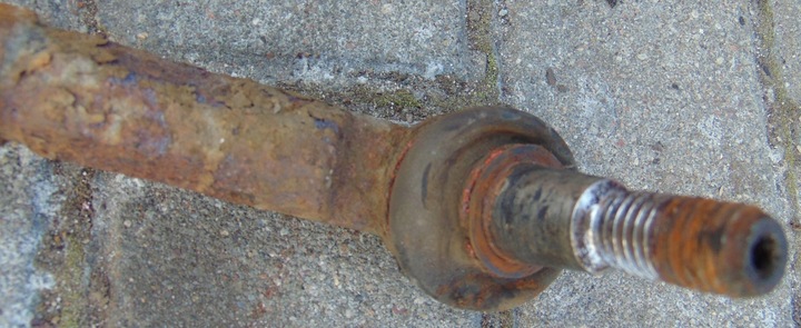 фото №6, Рулевая рейка ford transit mk5 v 2.0tddi 00-06r- eu