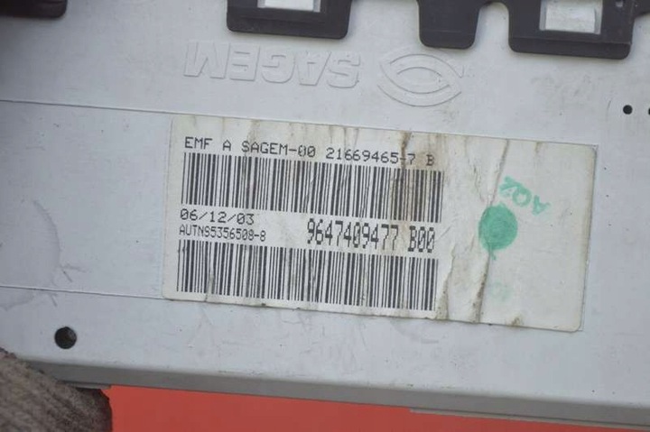 фото №7, Дисплей 9647409477 citroen c3 1 i 02-10