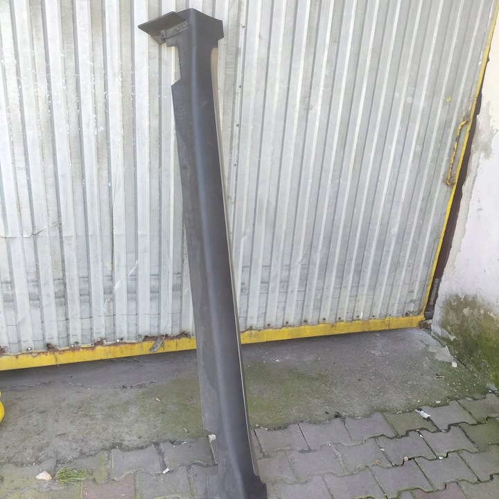 фото №1, Kia sportage iv планка накладка порогова права gt 87754-f1110