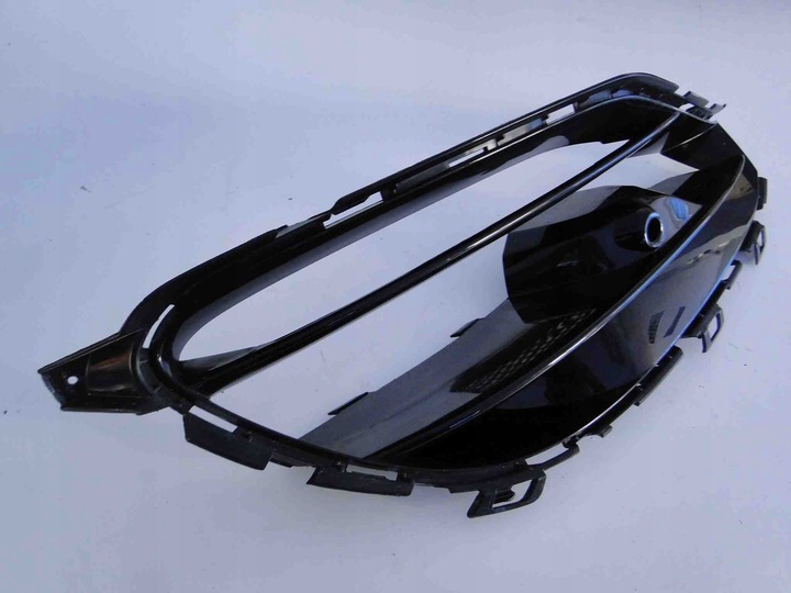 фото №9, Mercedes cla 117 рестайлінг 45 amg решітка решітка бокова