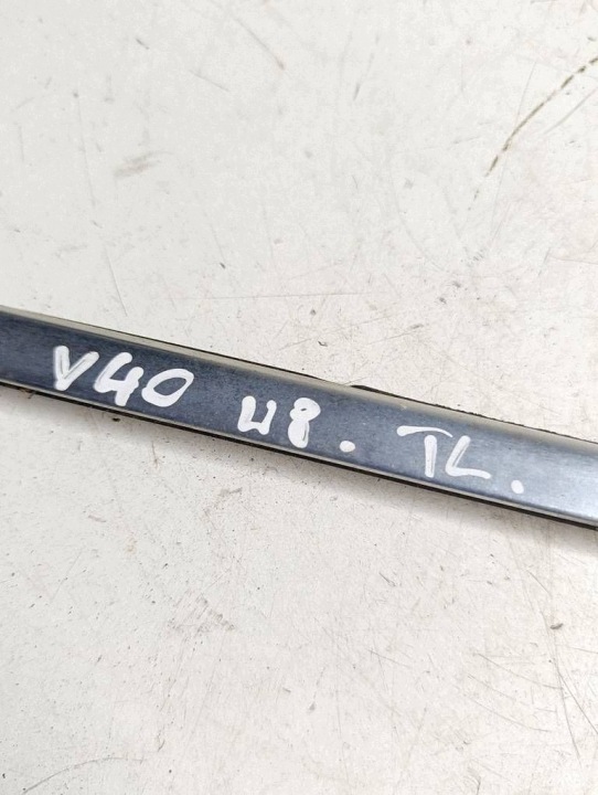 фото №6, Volvo v40 ii 12-19 молдинг zgarniajca двері ліві зад хром