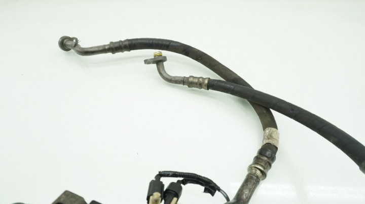 фото №4, Volvo xc70 iii 2.0 d3 компрессор кондиционера 31332386 v70 iii s80 ii