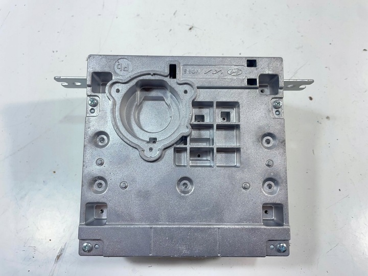 фото №7, Hyundai kona ii 2024 з спереди панель / радиопроигрыватель cd/dvd/gps