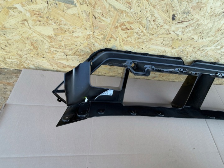 фото №10, Bmw m5 g09 средняя решётка бампера перед передняя