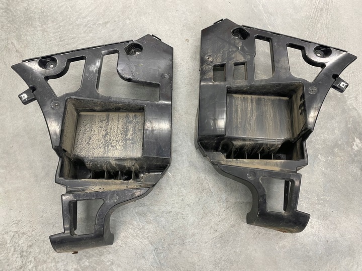 фото №1, Ползун бампера правые левый зад x5 f15 оригинал