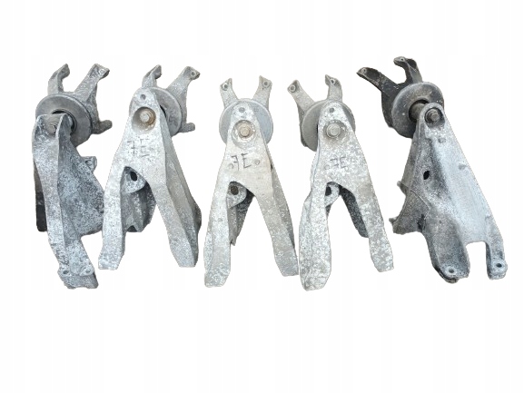 фото №1, Лапи двигателя подушка vw t5 2.5 tdi 7h0199370n