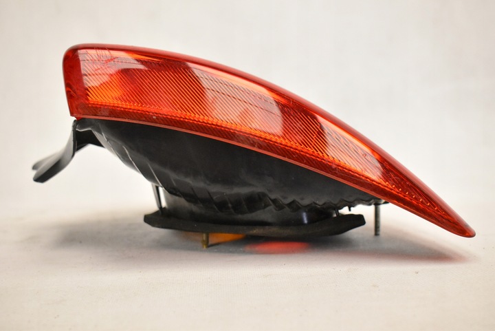 фото №4, Toyota celica vii лампа левая зад 99-06