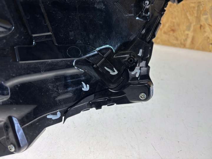 фото №14, Lexus rx 330 - 350 - 400h 2023 лампы передние