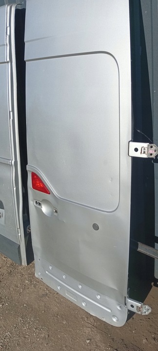 фото №7, Renault master iii 2.3 dci дверь зад правый правые серебристый 200 cm высота
