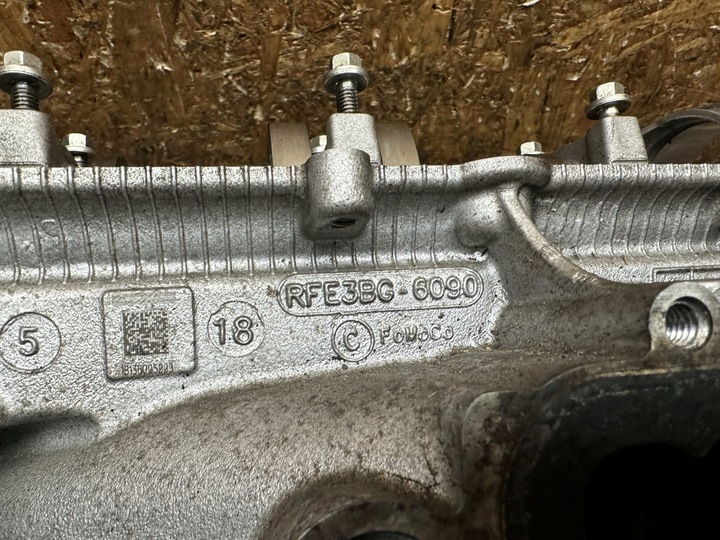 фото №9, Головка комплектная ford fiesta 1.0 1.1 ecoboost rfe3bg-6090