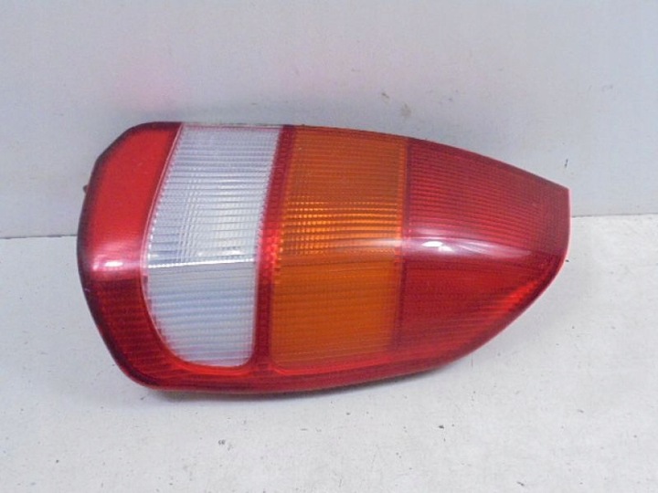 фото №9, Mitsubishi space star i лампа зад права mr245506