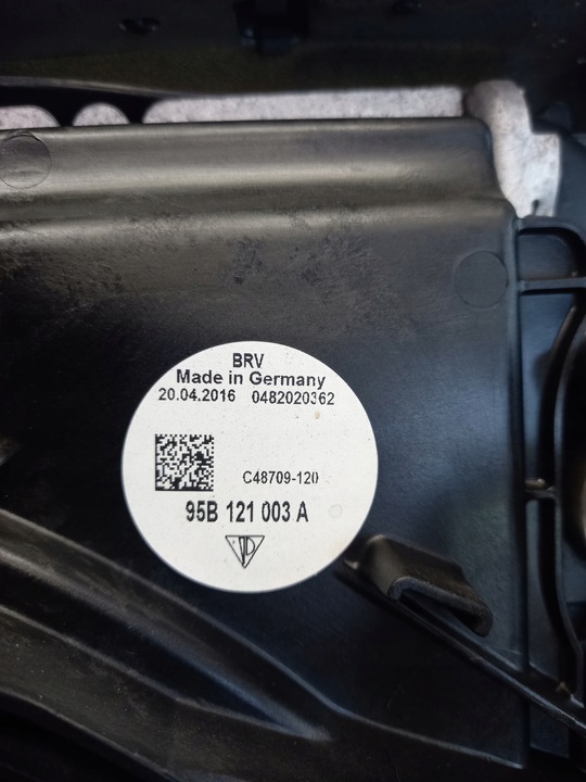 фото №15, Pas переднє радіатор porsche macan 3.0 d 2014-18