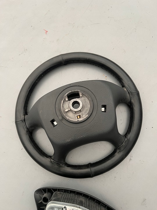 фото №6, Руль + подушка безопасности 96326378ze citroen c5 1,6 hdi