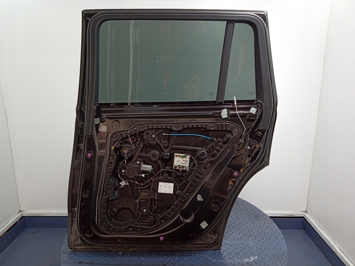 фото №8, Mercedes gls w167 двері зад праві задні 197