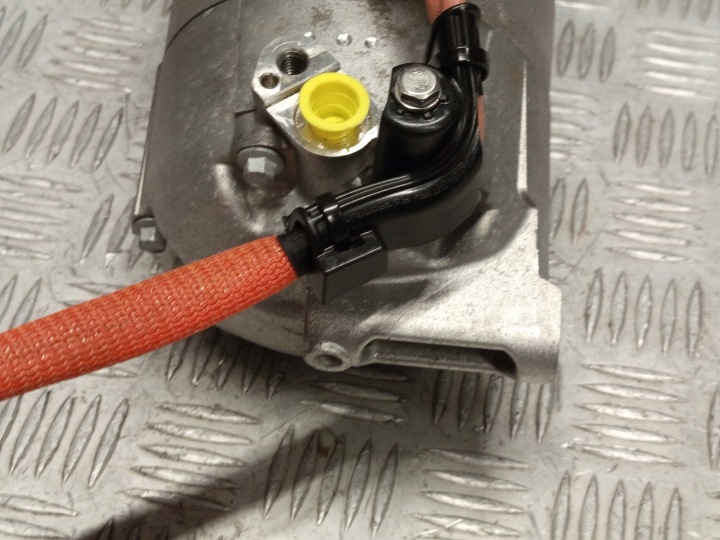 фото №11, Bmw (oem) 5a84873 g09 компресор кондиціонера