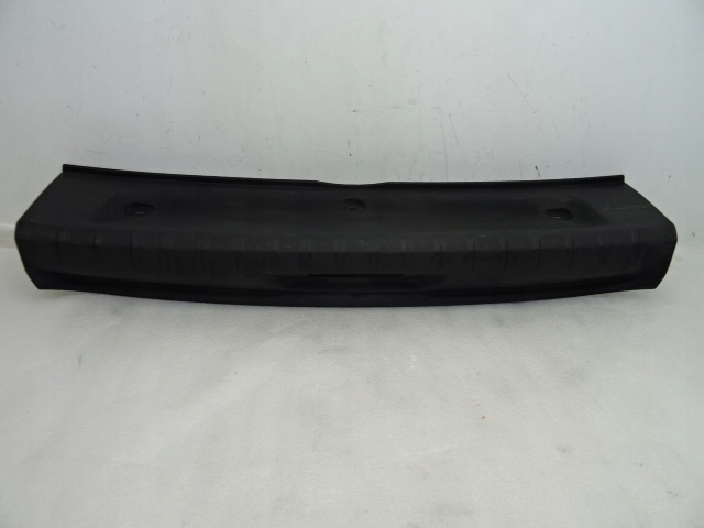 фото №1, Peugeot 308 t9 hb защита заднего ремня багажника 9677638077