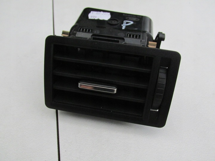 фото №3, Решётка воздуховод правая левая kuga mk1 c-max mk1