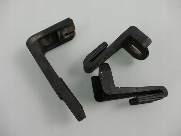 фото №9, Audi a8 d3 лампа правый перед линза крепления