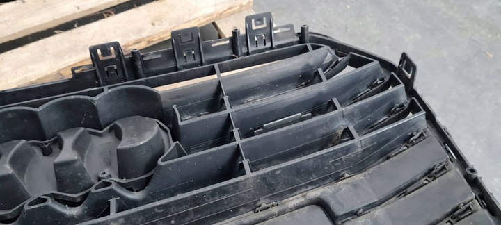 фото №15, A6 c7 4g рестайлінг решітка радіатора решітка бампера перед sline чорний pod pdc 4g0853651af