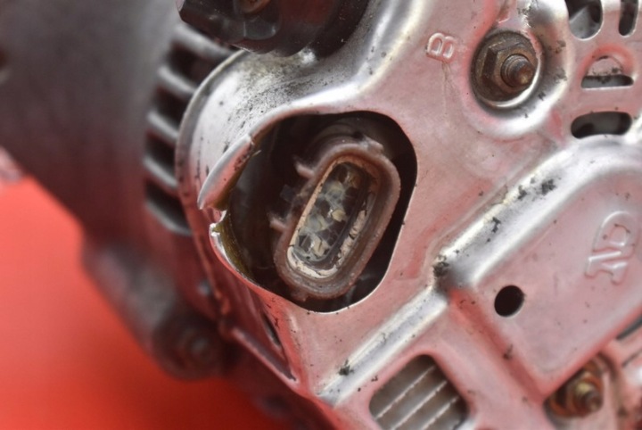 фото №7, Генератор 37300-27503 100213-2980 hyundai accent 1.5 crdi 02-06