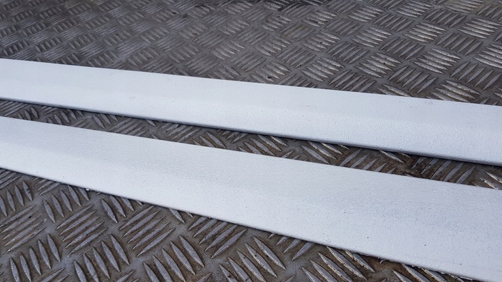 фото №10, Mercedes w203 планка двері права / ліва перед