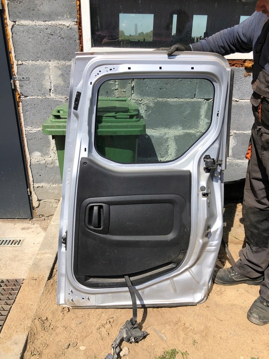 фото №1, Partner berlingo 3 iii оббивка двері зсувних