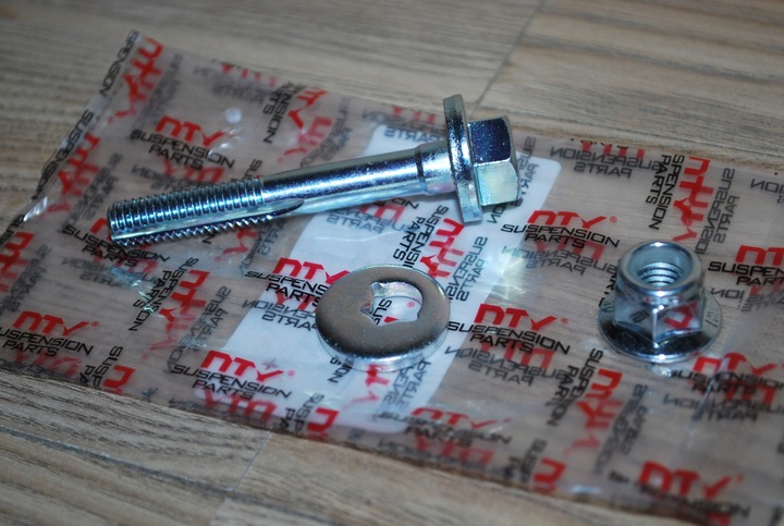 фото №3, Гвинт важеля зад регулювання zbiezności bmw 5 e39