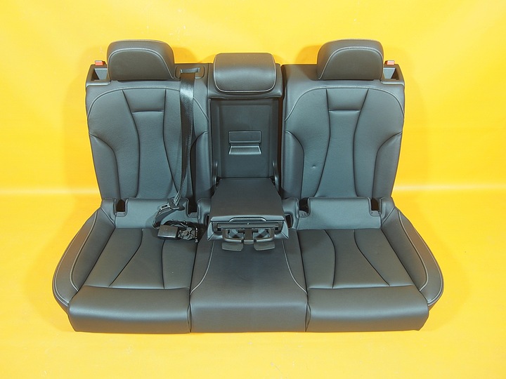 фото №11, Audi s3 8v sedan сидіння диван шкіра біла nić нагрівання bang