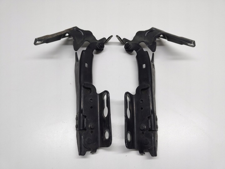 фото №4, Volvo v40 ii петли капота комплект оригинал 12-19