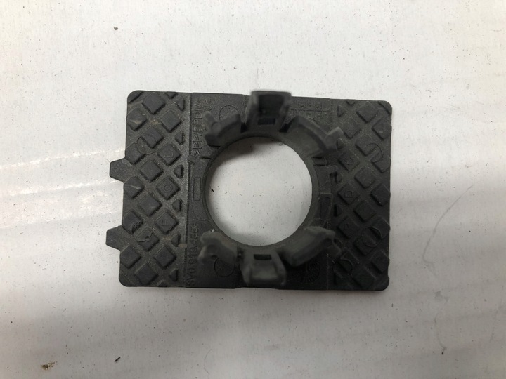 фото №3, Корзина крепление pdc 3v0919485a skoda superb iii