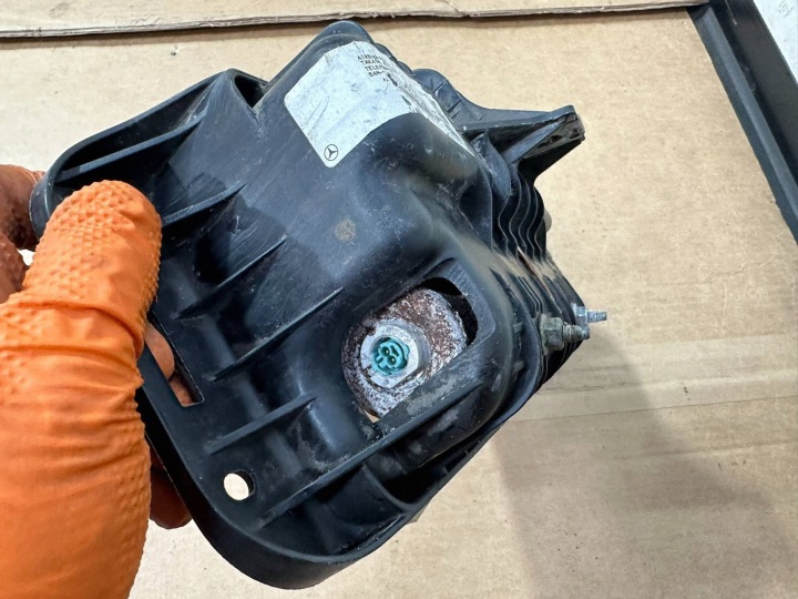 фото №8, Подушка безопасности коленная подушка mercedes sl r231 w231 a2318600602