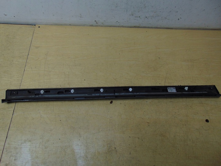 фото №11, Планка боковая дверь правый перед vw sharan 7n