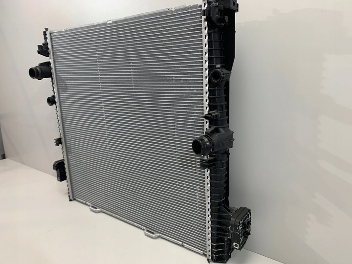 фото №6, Bmw x5 g05 g06 радиаторов воды 5a06fe3 новая oem bmw