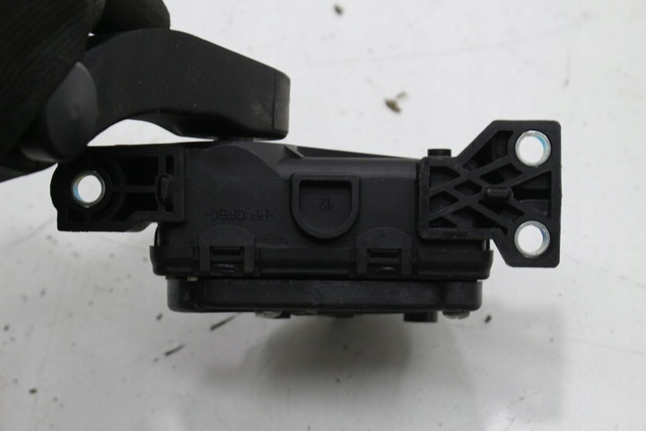 фото №5, Педаль газа потенциометр 8e1723523j audi a4 b7