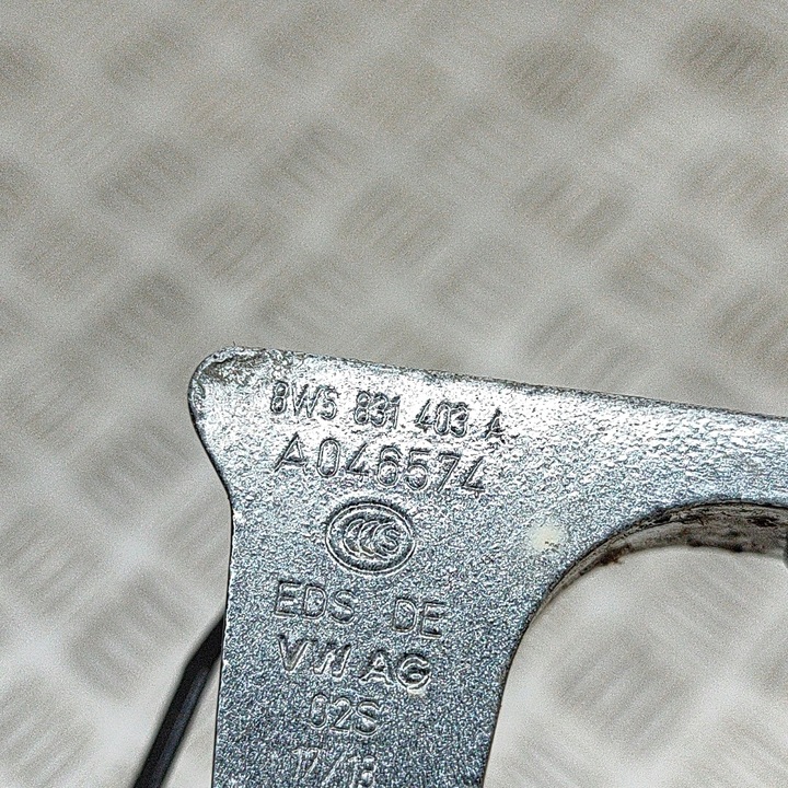 фото №6, Audi a4 s4 b9 8w 2018 левая сторона петля верхний дверь