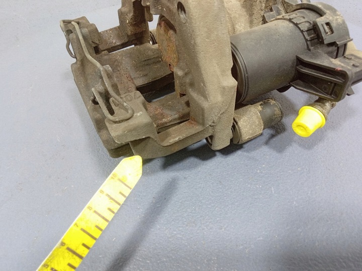 фото №9, Volvo xc60 ii xc90 ii суппорт зад правый задний скоба 31687555