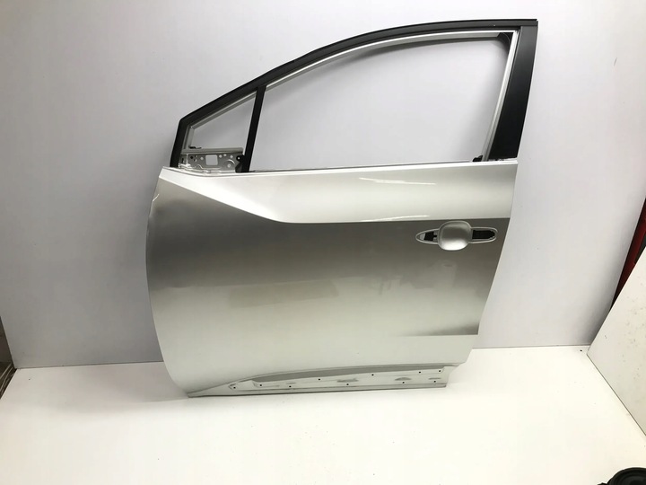 фото №1, Toyota bz4x 2023 двері лівий перед передні колір 1j6 сріблясті сірий