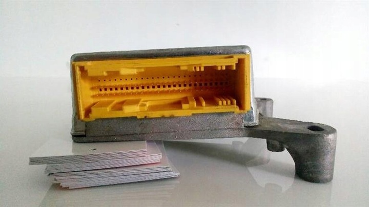 фото №7, Датчик модуль подушка безпеки renault laguna ii 820014183a
