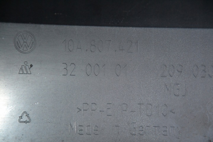 фото №10, Vw id.3 id3 19- бампер зад pdc 10a807421 оригинал