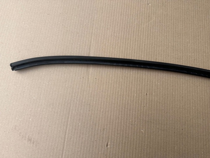 фото №10, Mini cooper r50 молдинг скла задньої кришки 7054068