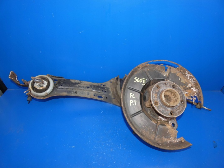 фото №1, Volvo s60 ii v60 поворотна опора ступиця важіль правий зад