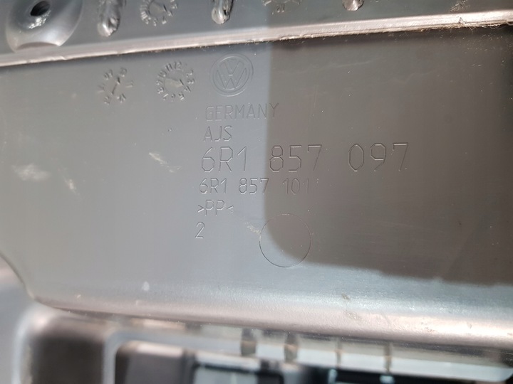 фото №7, Бардачок пасажира vw polo v 3d 1.6tdi 6r1857097