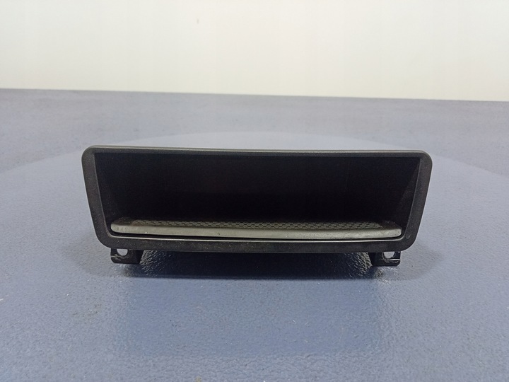 фото №1, Bmw x5 g05 g06 g07 бардачок задній тунелю полиця 9399873