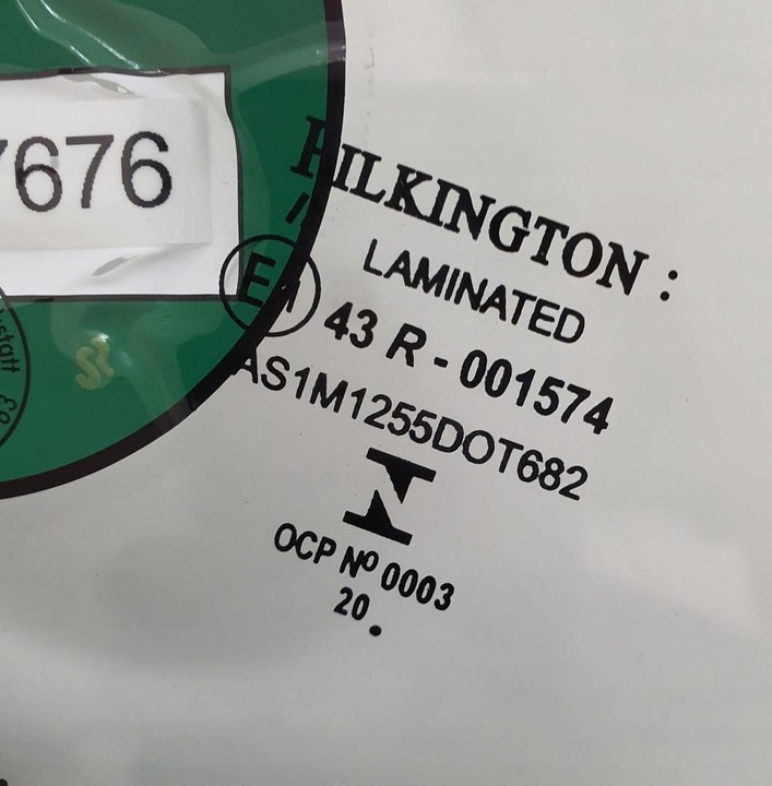 фото №2, Стекло лобовое перед chrysler 300c