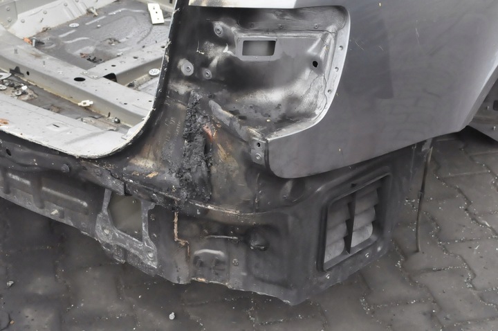 фото №11, Bentley bentayga pas зад задній крило лівий правий чверть ванна l999