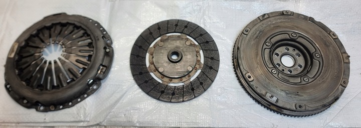 фото №1, Зчеплення колесо двомасовий ford focus mk3 ecoboost 1.0 cm5g-6477-dd