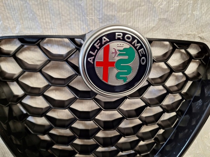 фото №5, Решётка решётка alfa romeo giulia veloce nero чёрный оригинальная деталь oem номер alfa новый