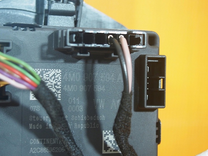 фото №12, Audi a4 8w b9 58km люк ролета блок управления 8w5877041a / 4m0907594a